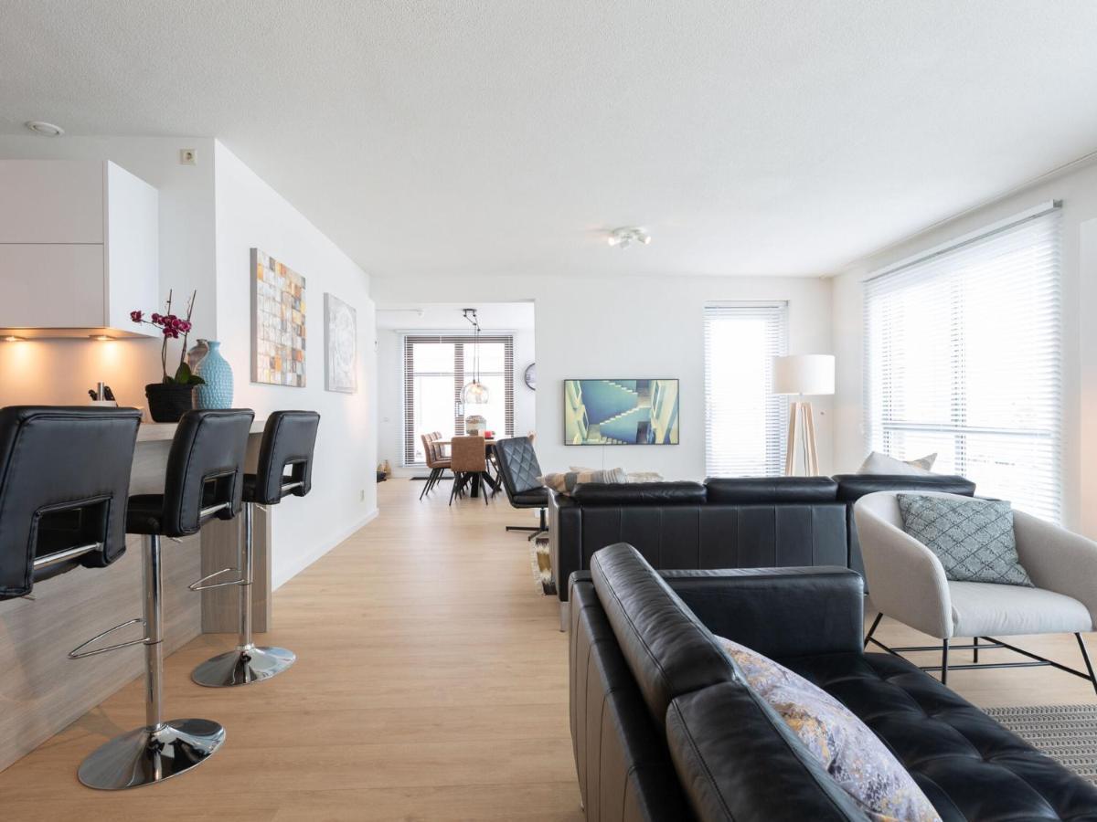 Spacious In Near Seabeach *