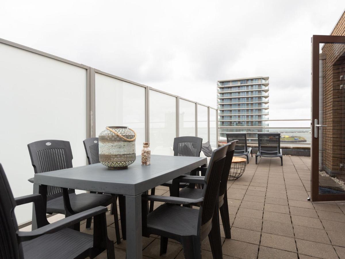 Spacious In Near Seabeach *