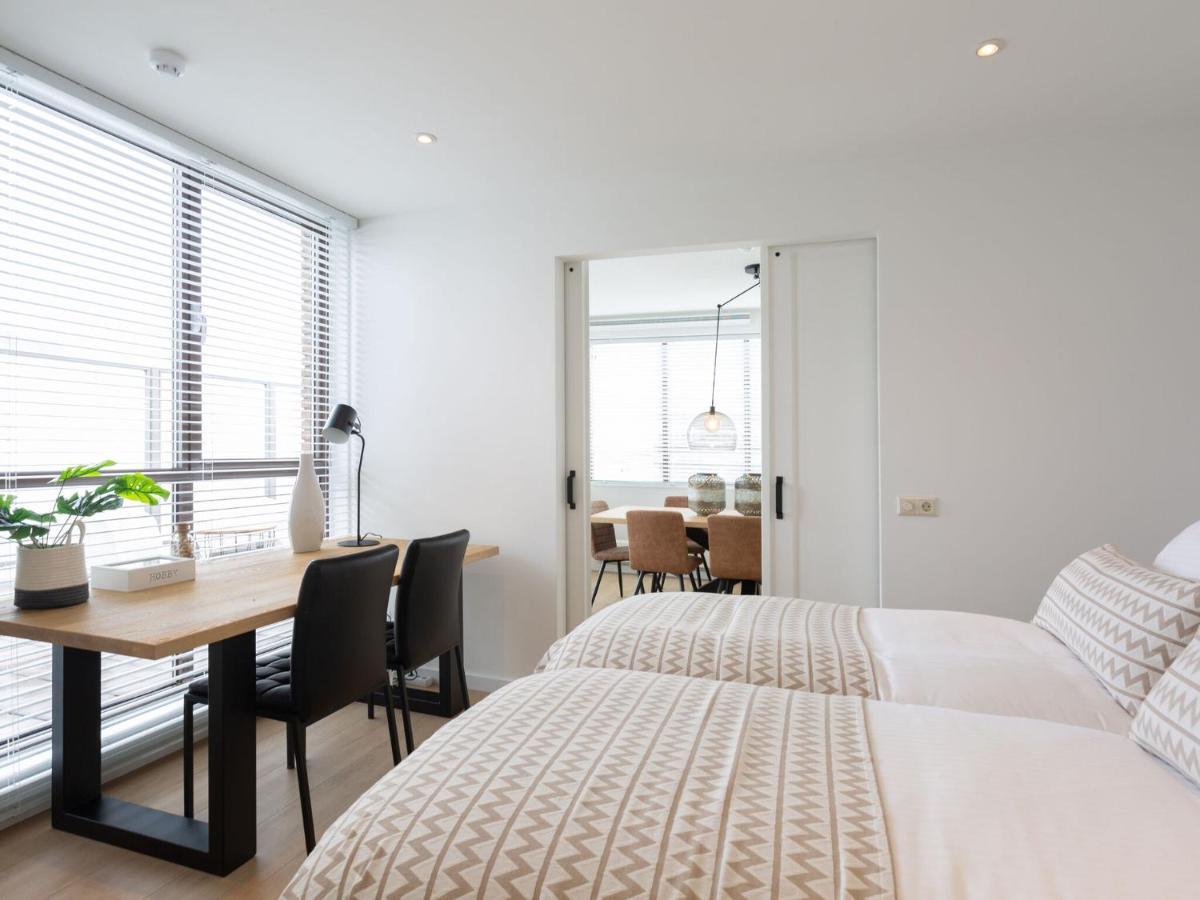 Apartment Spacious In Near Seabeach Den Haag