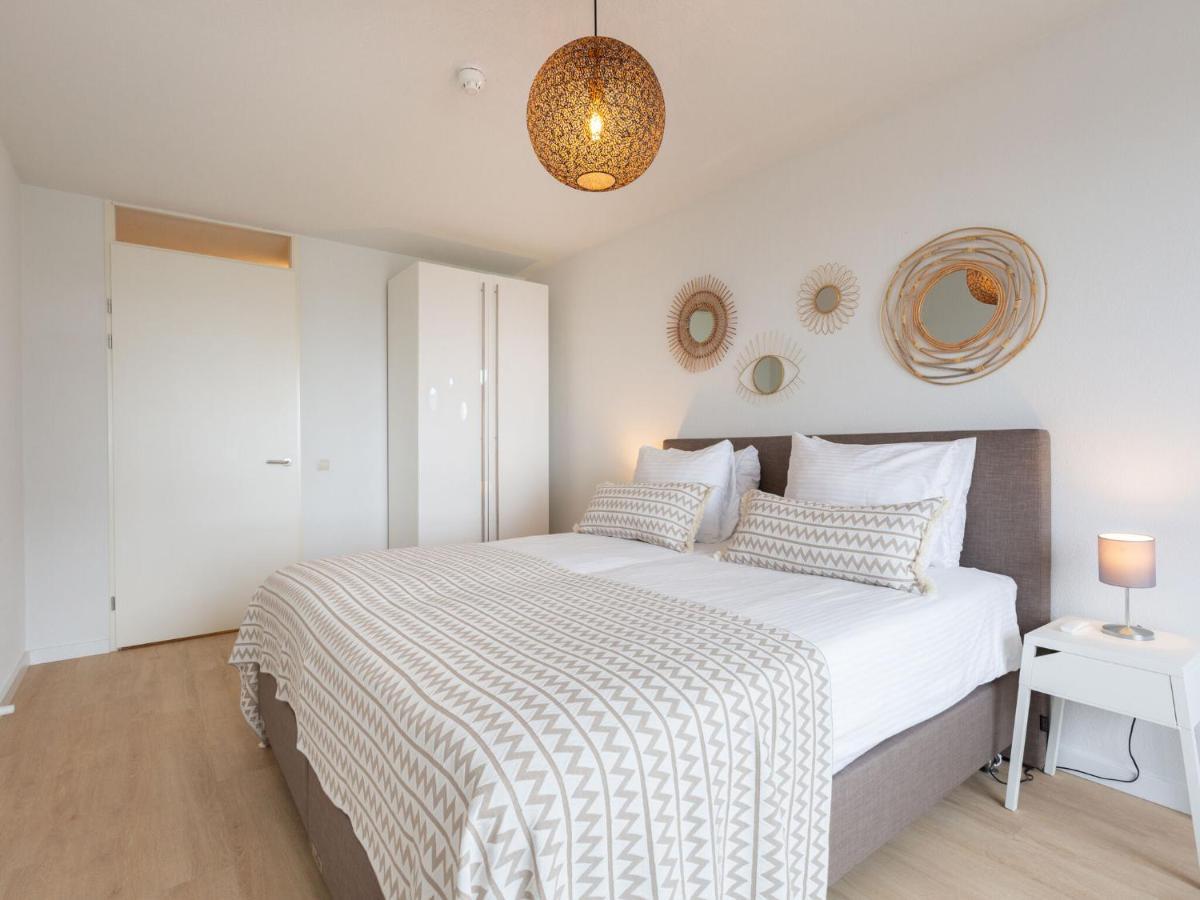 Spacious In Near Seabeach