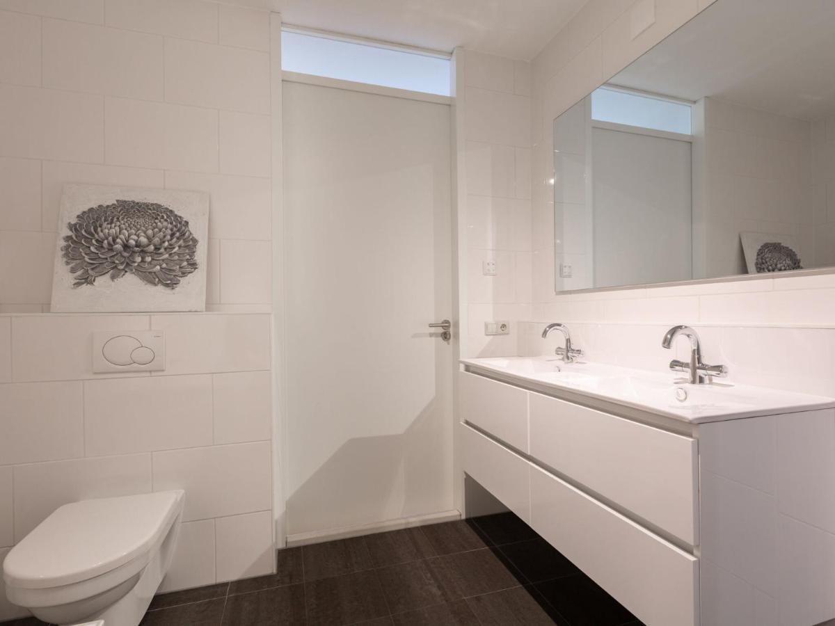 Spacious In Near Seabeach Apartment Den Haag